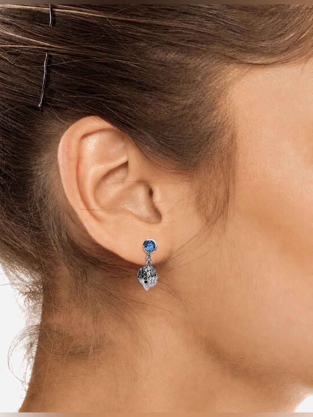 NWT KURT GEIGER Eagle Crystal Drop Earrings - Picture 3 of 8